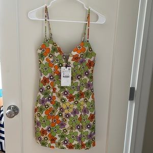 Zara floral mini dress. Never worn. With tags